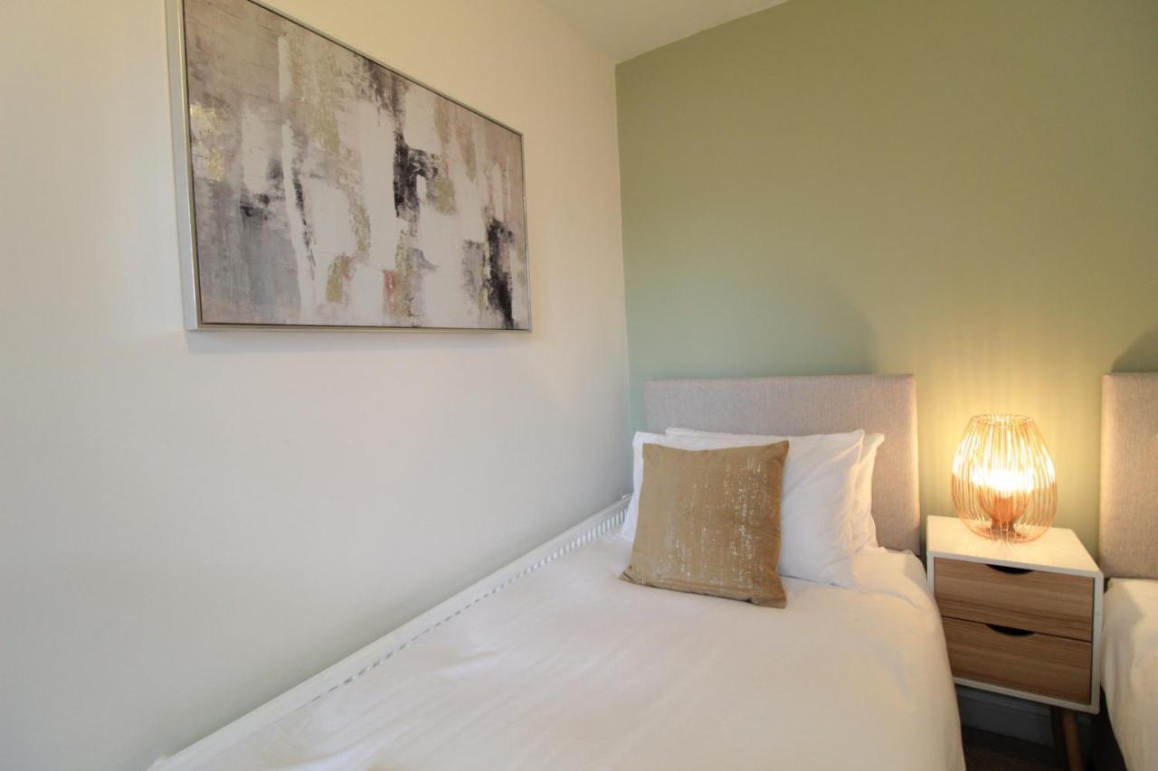 Alma House By 360Stays - Private Garden, Free Parking, Close To Oxford City Centre With Parking المظهر الخارجي الصورة